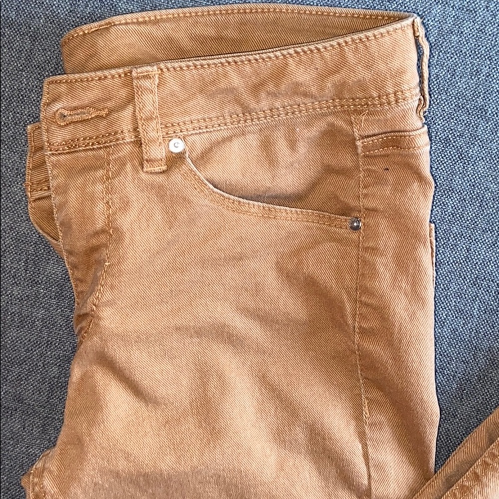 Tan Skinny jeans size 8 runs small
